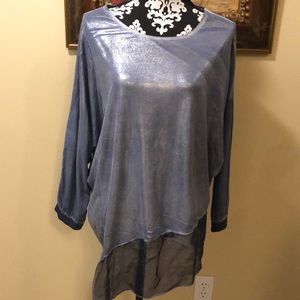 🥂Bella Amore Italy Sparkly front, denim washed style back, sheer trim hem top